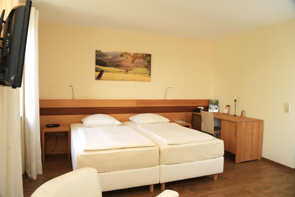 Landidyll Hotel Klostermuehle Münchweiler an der Alsenz エクステリア 写真